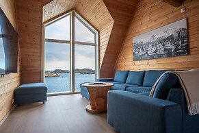 Henningsvær Rorbuer