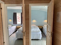 Henningsvær Rorbuer