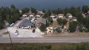 Betula Lake Resort