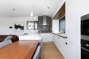Barangaroo Park Apartments by Urban Rest