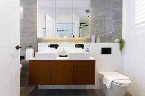 Barangaroo Park Apartments by Urban Rest