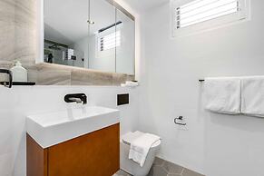Barangaroo Park Apartments by Urban Rest
