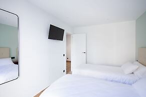 APARTAMENTOS CONGRESO PARKING GRATUITO