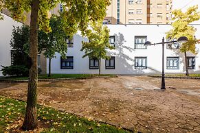 APARTAMENTOS CONGRESO PARKING GRATUITO