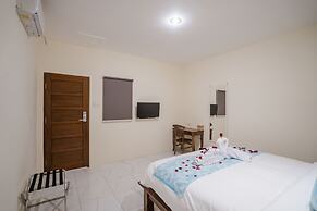 Andi Beach House