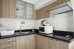 4C - 2 Bedroom Downtown Apartment With Shared Pool