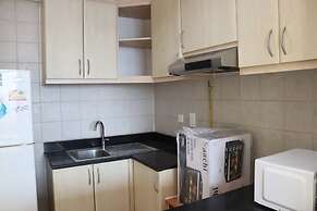 Discovery Gardens - Stunning Studio With Balcony And Free Parking