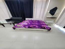 Stylish Family Friendly Studio