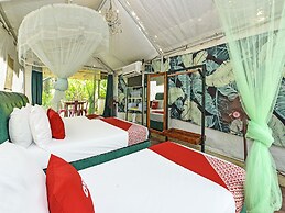 Oyo 90636 Teratak Zakiah Chalet