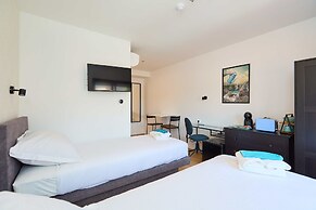 DOMINIUM CITY SUITES
