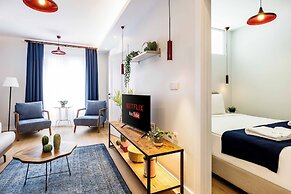 Monnas Suite