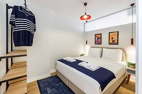 Monnas Suite