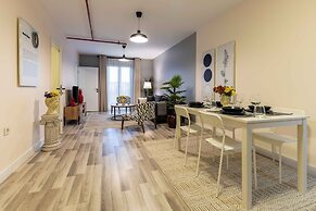 Monnas Suite