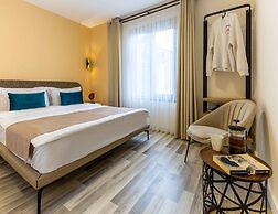 Monnas Suite
