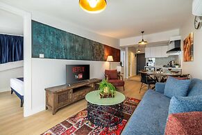 Monnas Suite
