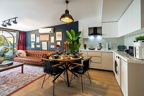 Monnas Suite