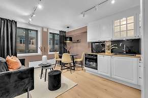 70 Degrees North Apartment