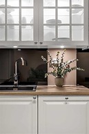 70 Degrees North Apartment