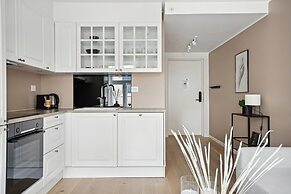 70 Degrees North Apartment