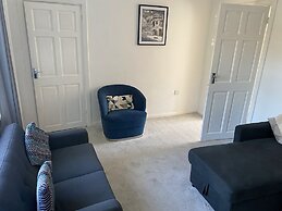Alderton House
