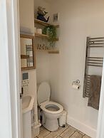 Stunning 3-bed Apartment in Ventnor