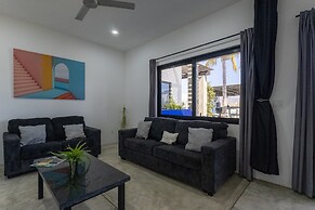 Las Palmas Hotel