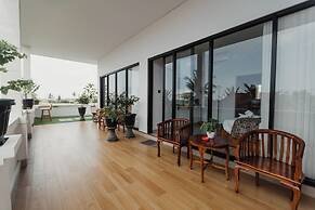 Dana's House