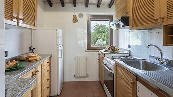 Villa Le Logge 12 1 in Todi