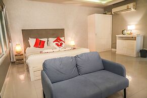 Lenny's Hotels