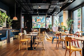 Ruby Zoe Hotel London by IHG