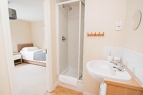 Sandall Apartment