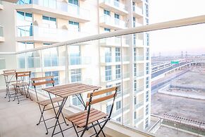 2 Bedroom Apartment- Azizi Plaza