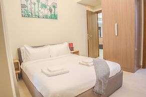 2 Bedroom Apartment- Azizi Plaza