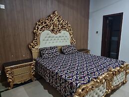 Impeccable 4-bed Villa in Gujrat