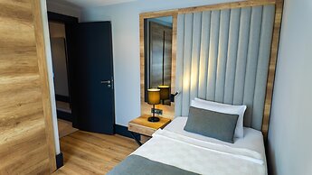 Seven For Life Thermal Hotel