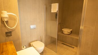 Seven For Life Thermal Hotel