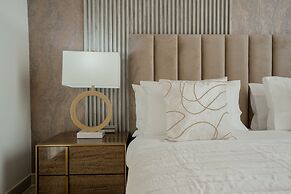 Nasma Luxury Stays - Harbour Gate T1
