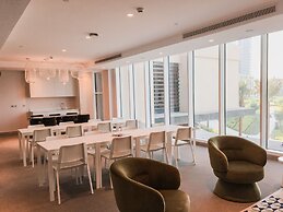 Nasma Luxury Stays - Harbour Gate T1