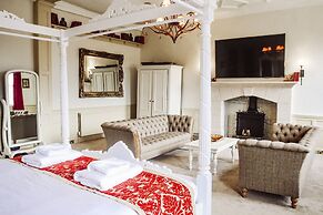 The Old Crown Coaching Inn