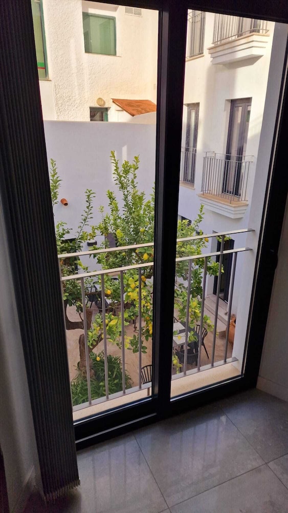 OPUNTIA Boutique hotel