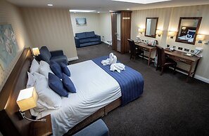 Kings Croft Hotel