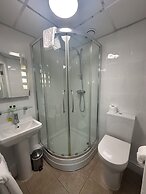 Kings Croft Hotel