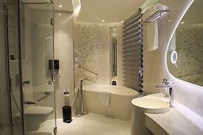 Century Marina Hotel Lusail