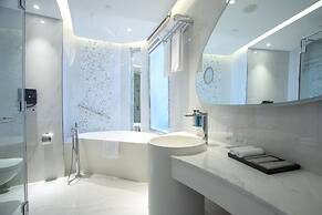 Century Marina Hotel Lusail
