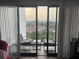Central Suite Hotel