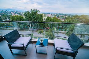 Central Suite Hotel