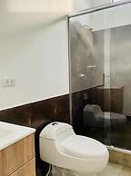 Central Suite Hotel