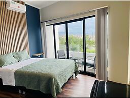Central Suite Hotel