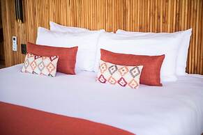 Suitree Experience Hotel