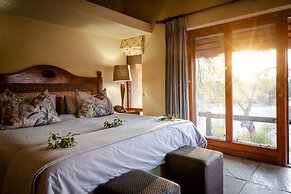 Shimungwe lodge